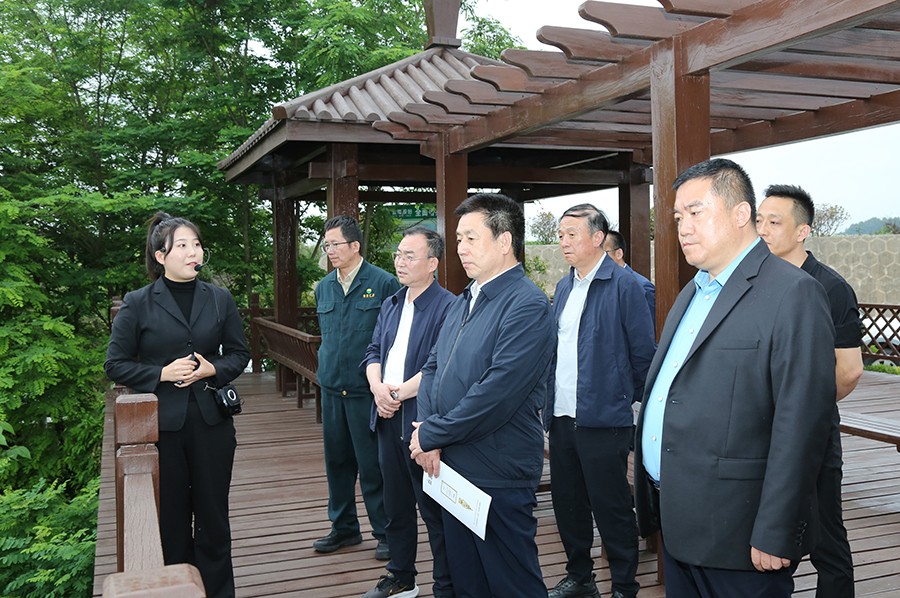 40-2023年6月，省生態(tài)環(huán)境廳副廳長劉文璽蒞臨金徽股份調(diào)研.jpg